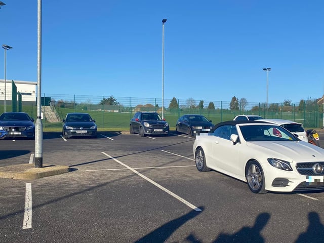 How many split spaces can you spot?