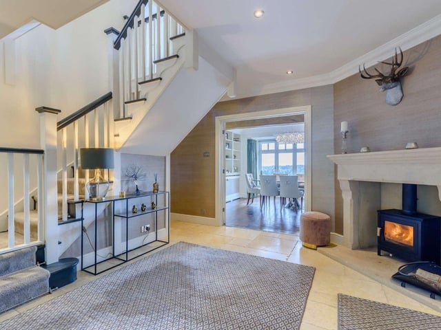 Springfield Lane, Colgate, Horsham, West Sussex, RH12. Photo from Zoopla.