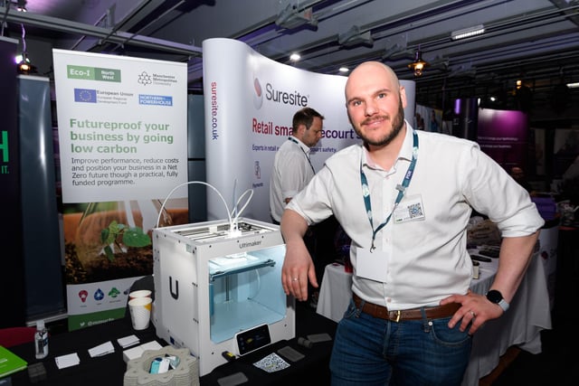 Johnny Reay with a 3D printer from Manchester Metropolitan University at Lancashire Business Expo 2022. Photo: Kelvin Stuttard
