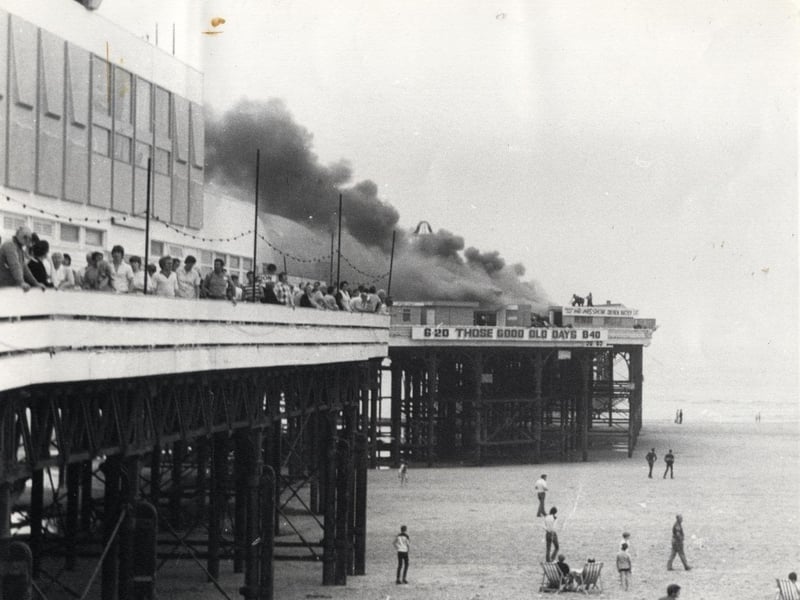 Fire takes hold at Central Pier in July 1982