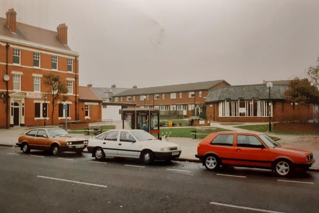 The little terraces around Ibbison Street were long gone in this scene from September 1992. Their place was taken by a centre for the elderly and a landscaped area next to the George pub in Central Drive