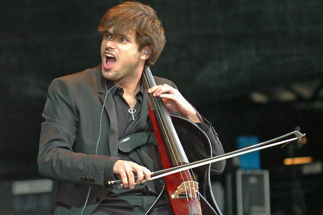 Cellist performing live at the Headlands with Elton John