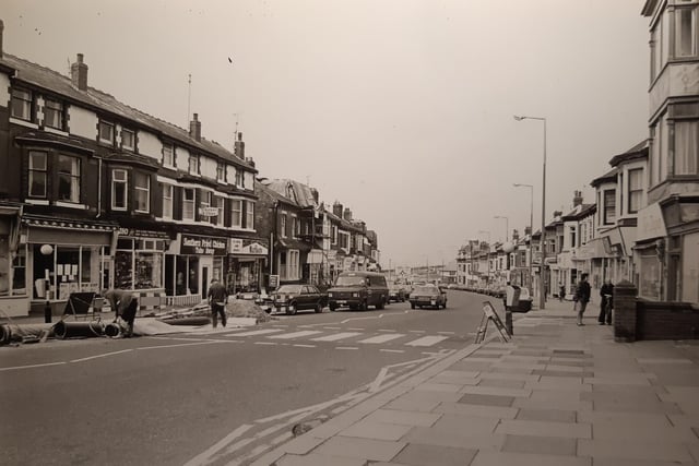 And an almost identical picture 15 years later in 1985. The scene hasn't changed but the shops have.