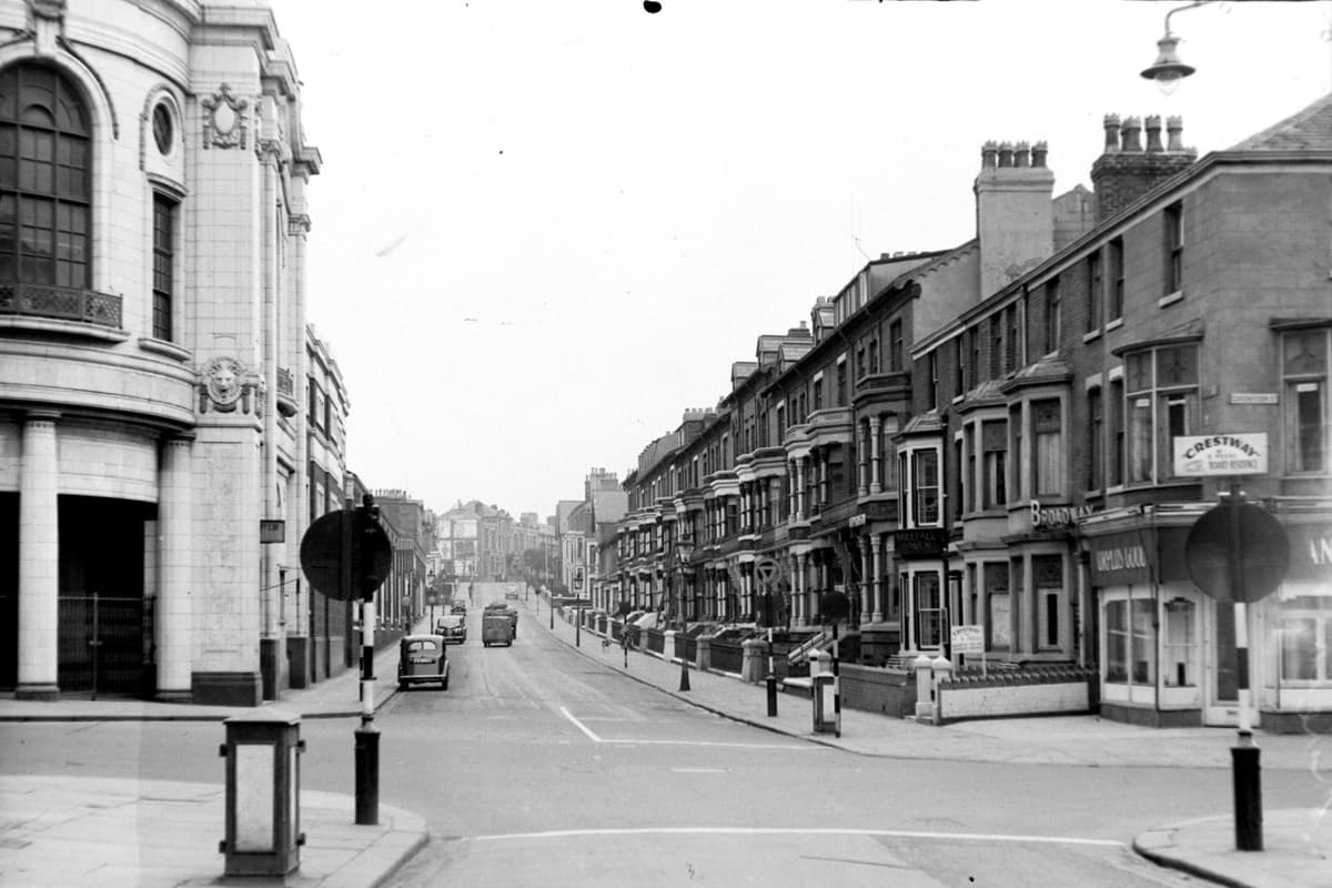 31 nostalgic moments that remember Blackpool in 1953 rewinding years to ...