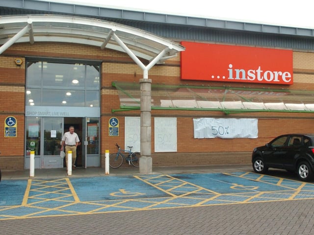Exterior of '... Instore' on Blackpool Business Park. It shut in 2003