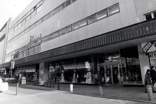 Binns in Bank Hey Street, mid 1980s