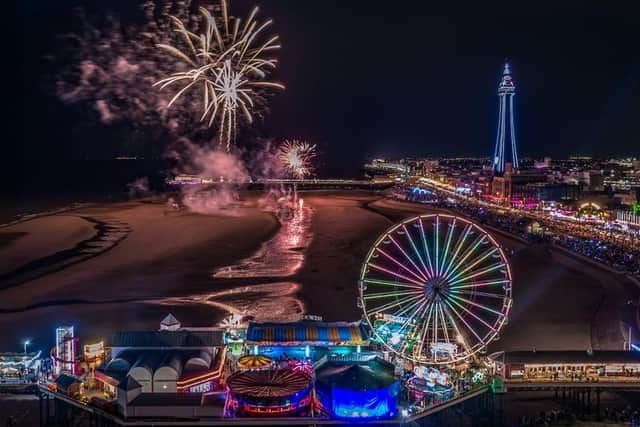 he display by the Amir Morani Fireworks (AMFW) team was the first of three amazing shows (Credit: Greg Wolstenholme)