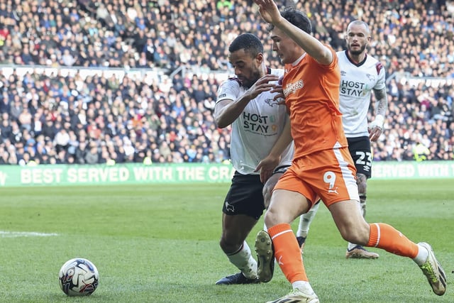 Following a brief stint with Blackpool, Curtis Nelson joined Derby County on a free transfer. The 30-year-old made 46 appearances as the Rams were promoted to the Championship after finishing second in League One.