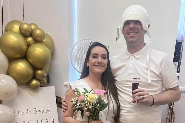 Lee Burns and Sara Ann Smith exchanged promise rings during a special ceremony arranged by hospital staff (Credit: Sara Ann Smith)