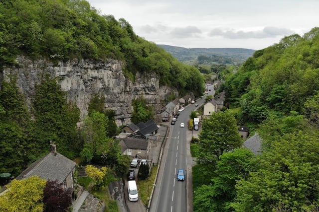 Stoney Middleton and Eyam are both rich in character and history - there's plenty to see here. There's also some great cafes and pubs to visit along the way.