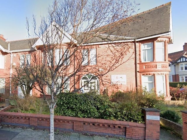 Mere Road Veterinary Surgery on Mere Road has a rating of 4.7 out of 5 from 194 Google reviews