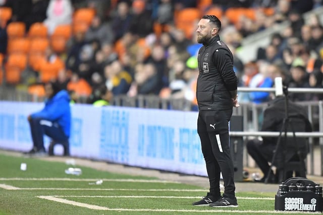 Stephen Dobbie's side must win to keep their faint survival hopes alive