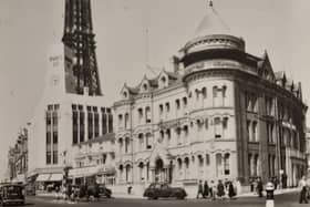 An early photo of the Palatine Hotel, possibly 1930s