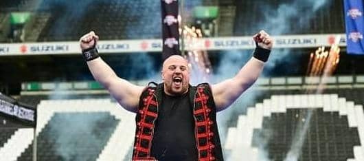 Blackpool strongman Steve Stevens