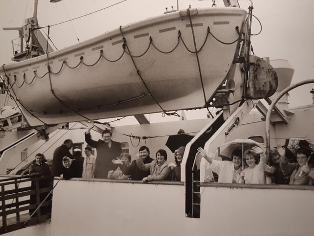 A wave from passengers - mid 1980s