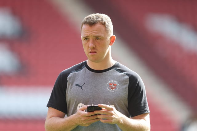 Shayne Lavery looked bright from the bench.
The striker arguably should've been awarded a penalty following a clumsy challenge from the keeper.