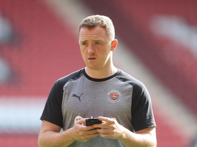Shayne Lavery looked bright from the bench. 
The striker arguably should've been awarded a penalty following a clumsy challenge from the keeper.