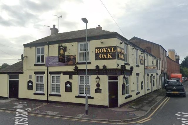 The Royal Oak in Wesham has a great reputation as a community pub for its sports offerings. It has televised sport, a pool table, darts and gaming machines