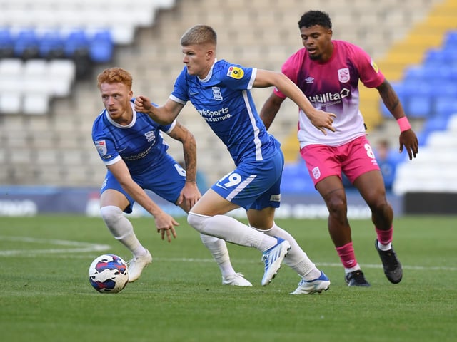BIRMINGHAM, ENGLAND - AUGUST 05: Jordan James of Birmingham City pushes forward during the Sky Bet Championship between Birmingham City and Huddersfield Town at St Andrews (stadium) on August 05, 2022 in Birmingham, England. (Photo by Tony Marshall/Getty Images)