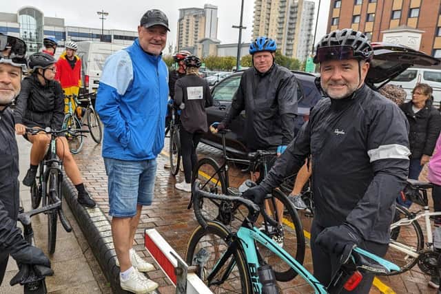 Challengers Prepare at the Media City Start Line. Photo: Questa