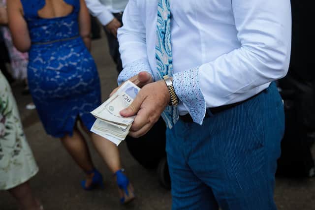 Four other players walked away with £500.