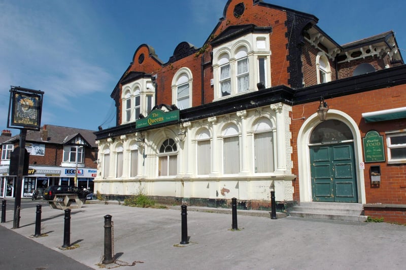 The Queens in Talbot Road had a mention. The community pub, once one of the few out of town centre live rock music venues was also part of what was known as the Talbot Road pub run, which included the New Road Inn, the Ramsden Arms the now demolished Wheatsheaf