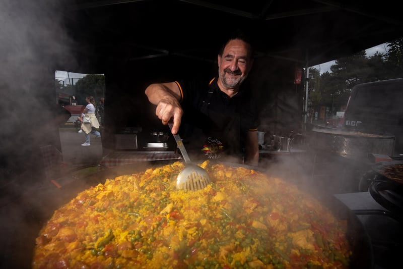 Fernando Rodriguez at Señor Paella.