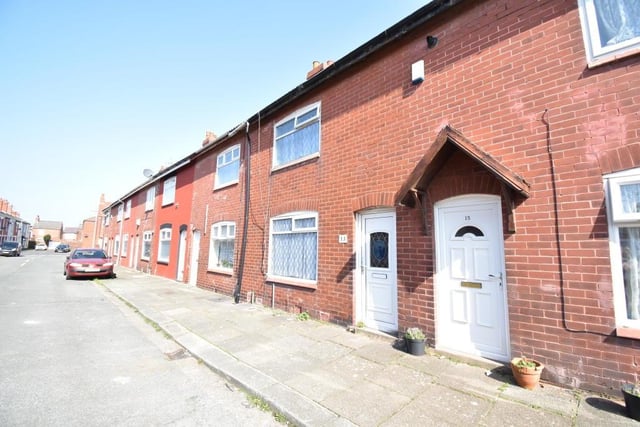 Two-bedroom mid terrace home, close to amenities. Double-glazed throughout. https://www.rightmove.co.uk/properties/125119589#/?channel=RES_BUY