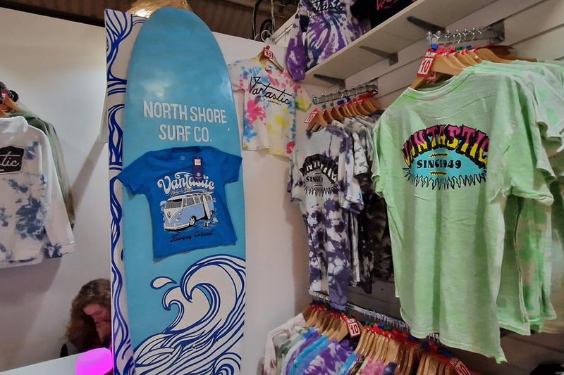Affordable surf-style t-shirts and hoodies at the North Shore Surf Co