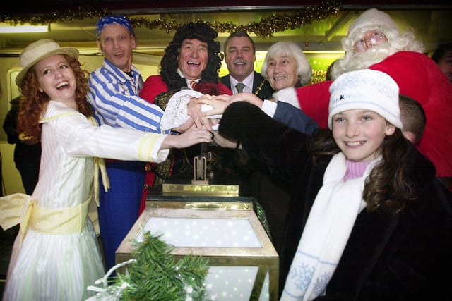 Blackpool Christmas lights switch on 2003. Stars from the Grand Theatre pantomime Peter Pan, the Mayor and Consort of Blackpool Cllr Lily and David Henderson, and Father Christmas performed the switch on