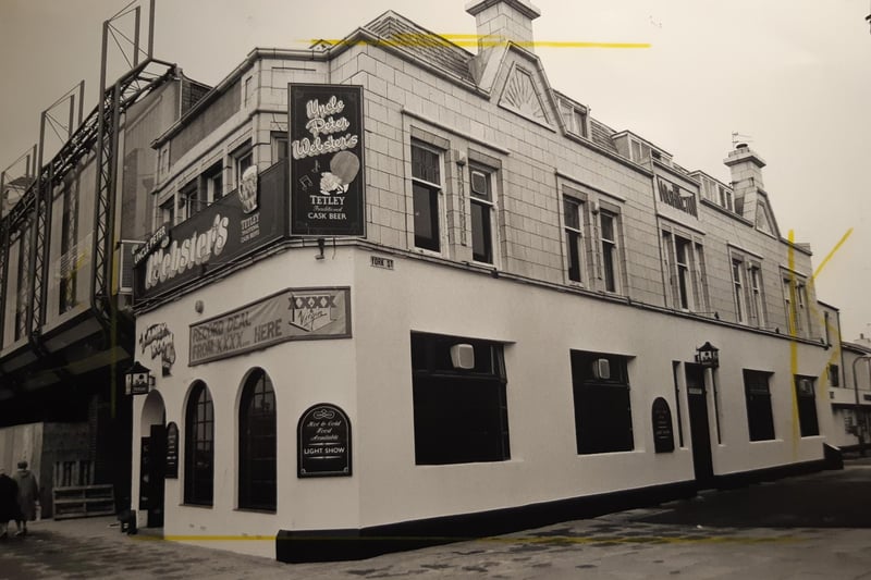 This was Uncle Peter Webster's across the promenade from Central Pier in 1987
