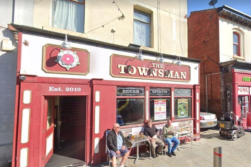 The Townsman on Topping Street has a rating of 4.2 out of 5 from 211 Google reviews. One customer said: "Cheap beer, nice beer garden, friendly atmosphere"