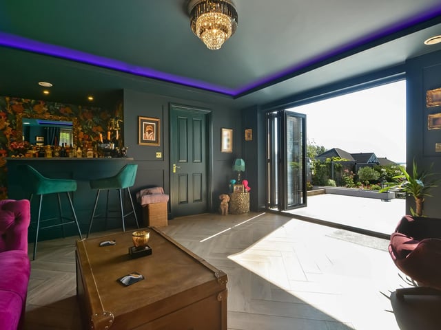 This is Rathgar. A four bedroom home in Portsdown Hill Road, Bedhampton, that is on sale for £1.19m. It is listed by Fine and Country.