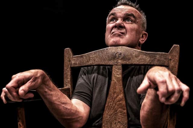 Oddbodies Theatre bring a one man performance of King Lear to Moor Park Library