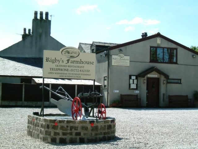 Rigby's Farmhouse on Carr Lane, Preston, has a rating of 4.7 out of 5 from 228 Google reviews