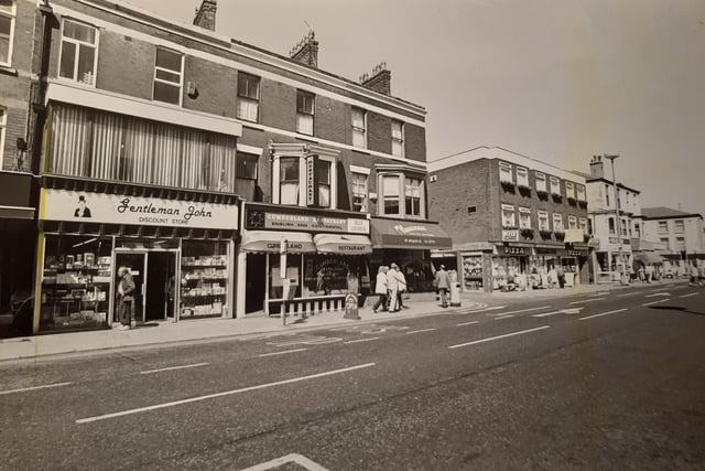 Abingdon Street in 1987 - Gentleman Johns, Cumberland Restaurant, Nouveau and a pizza place in this 1987 view of Abingdon Street