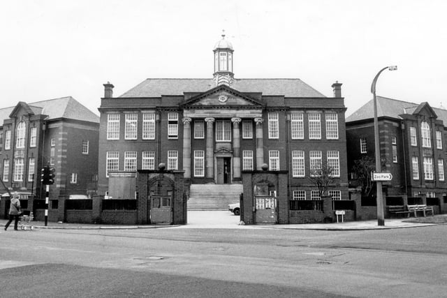 Tyldesley School pictured in 1980. It was previously Collegiate girls school on the corner of Forest Gate and Beech Avenue