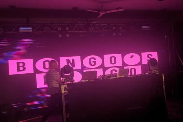 The night is led by the Bongo's DJ, who plays a whole setlist of banging tunes.