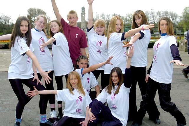 Blackpool Life Campaign Healthy Blackpool launch at Stanley Park cafe. Dancers from Bispham High School Arts College