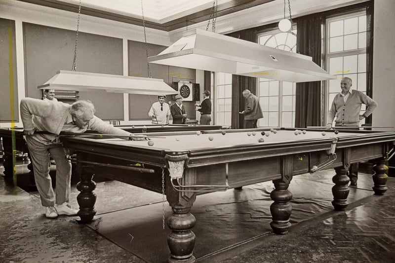 Darts and snooker in the games room, October 1985