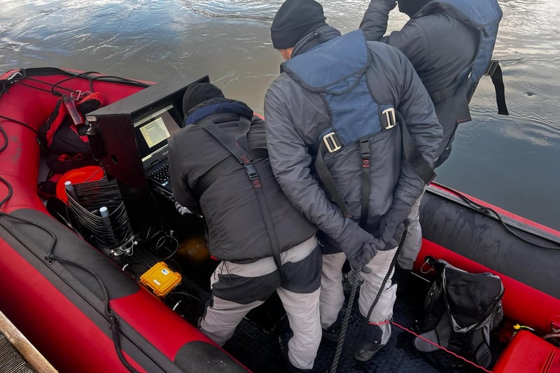Private diving team Specialist Group International, led by forensic expert Peter Faulding, arrived in Lancashire in the early hours of this morning and will sweep the River Wyre with sonar today
