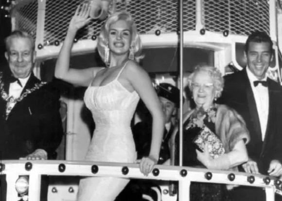 Glamourous American star Jayne Mansfield, who was a huge hit in the comedy musical film The Girl Can't Help It in 1956, came to Blackpool just three years later to switch on the Illuminations in 1959, and  followed this up with another appearance in the town not long afterwards. Tragically, the blond bombshell, who made quite a stir in the town, died in a road accident in New Orleans in 1967, aged just 34.
