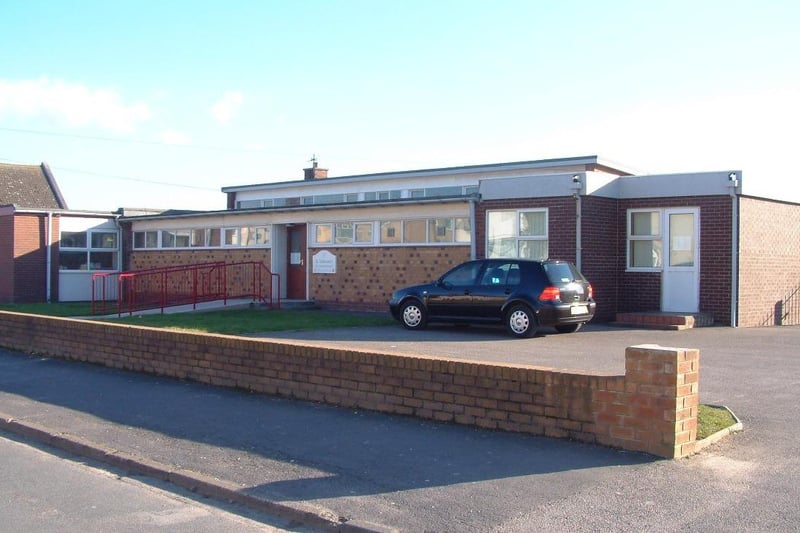 St Edmund's RC Primary School in Melbourne Avenue, Fleetwood merged with St Wulstan's RC Primary School in September 2004
