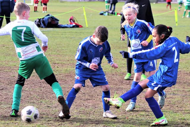 Hogan Plate Under-9s action between Foxhall Jets and Fleetwood Gym Wolves  Pictures: B&DYFL