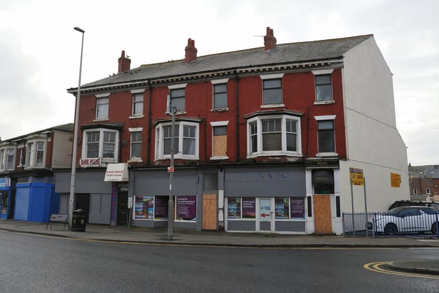 This block of properties was demolished in 2015. They were opposite Ribble Road, and were once Banks House Guest House
