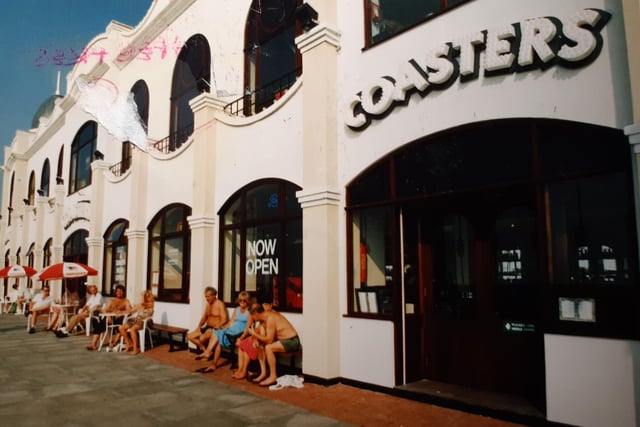 Coasters on the Pleasure Beach's Ocean Boulevard in 1991. Looks like it was a hot one...