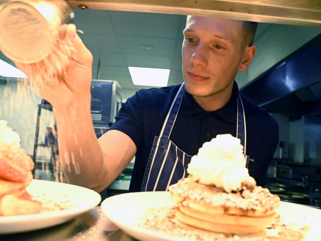 BLACKPOOL/LANCASHIRE POST - 18-02-23 - Staff at the Pancake Hut, Ribby Hall Village, Wrea Green, are ready for pancake day, shrove Tuesday.  Head chef Josh Lynch.