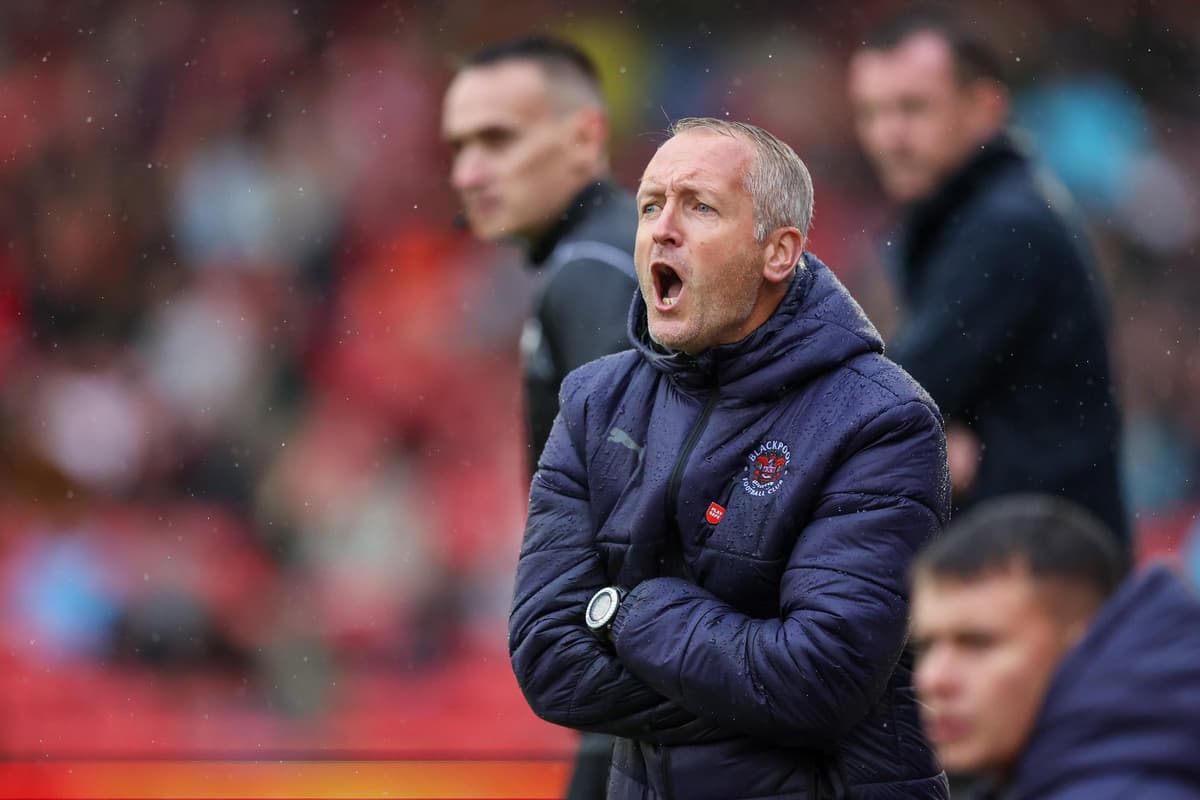 Neil Gauntlet Blackpool FC: Neil Critchley throws down the gauntlet to former ...