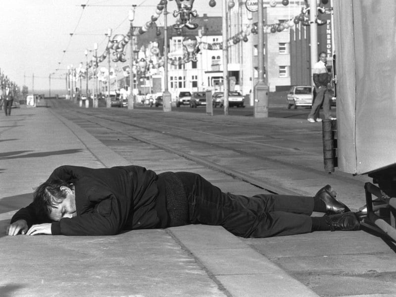 That famous 1989 scene... Corrie's Alan Bradley is killed by a tram