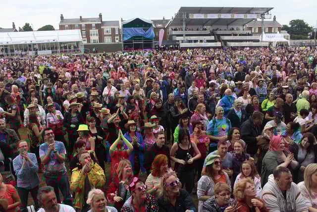 Crowds living in the moment back in 2014